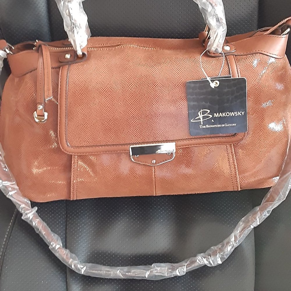 Leather Zip Top Convertible Satchel